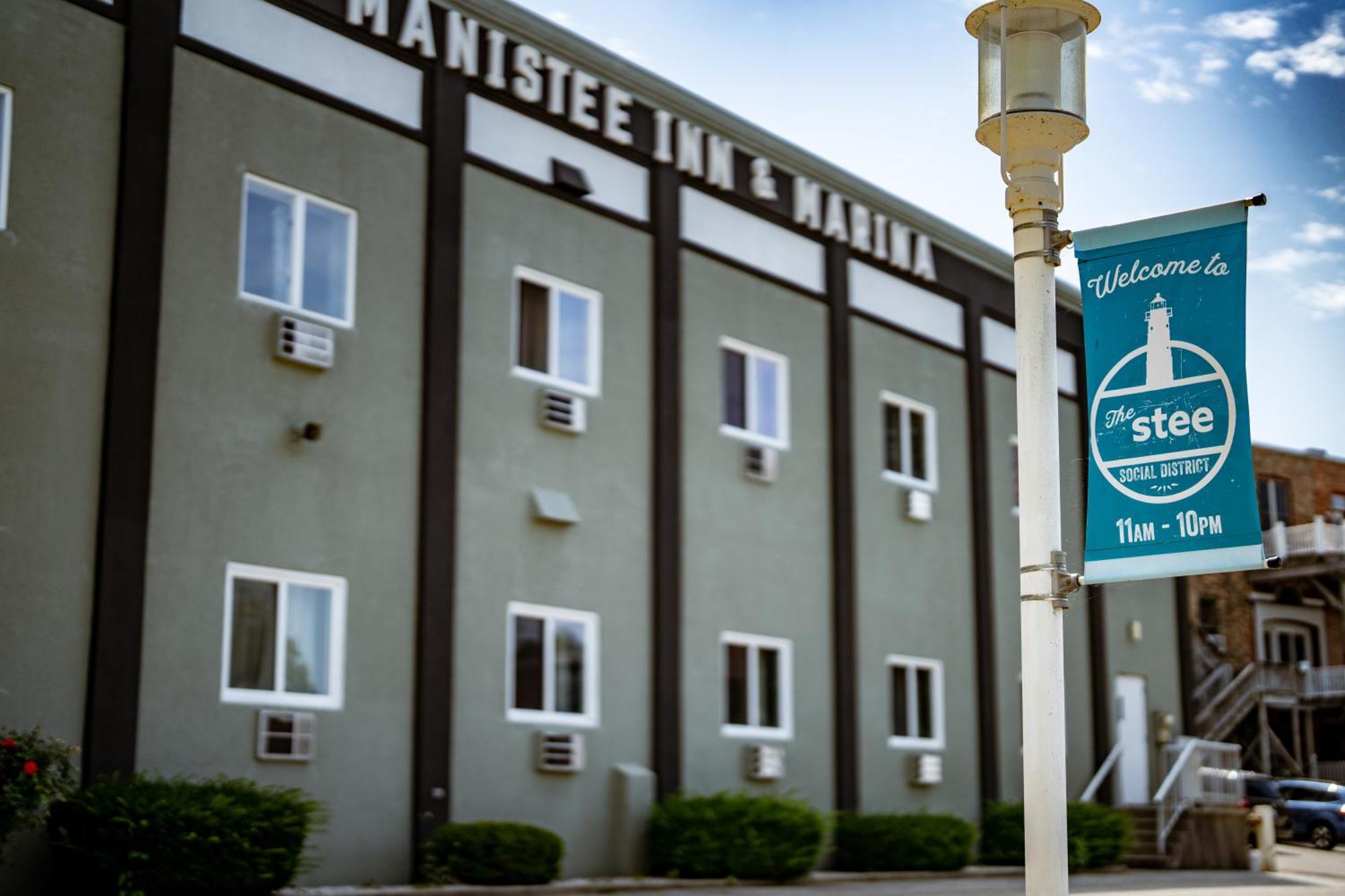 Manistee Inn & Marina Zewnętrze zdjęcie